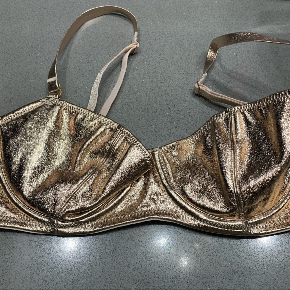 Bra